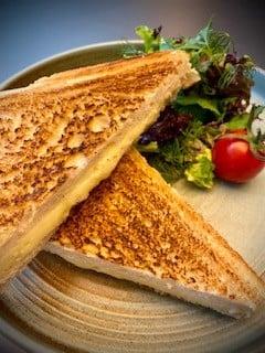 KAŞARLI TOST